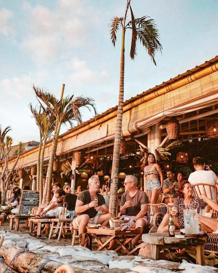 Little Boutique Hotel 102 - 30M From Beach Canggu  Canggu (Bali)